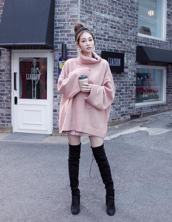 Boots cao cổ đang là mốt và đây là 4 cách diện chuẩn nhất mà bạn không thể bỏ qua - Ảnh 15. Boots cao cổ đang là mốt và đây là 4 cách diện chuẩn nhất mà bạn không thể bỏ qua - Ảnh 15.