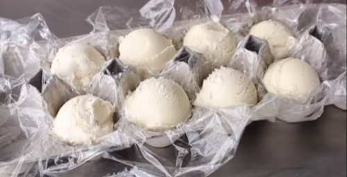 Cách làm bánh mochi nhân kem