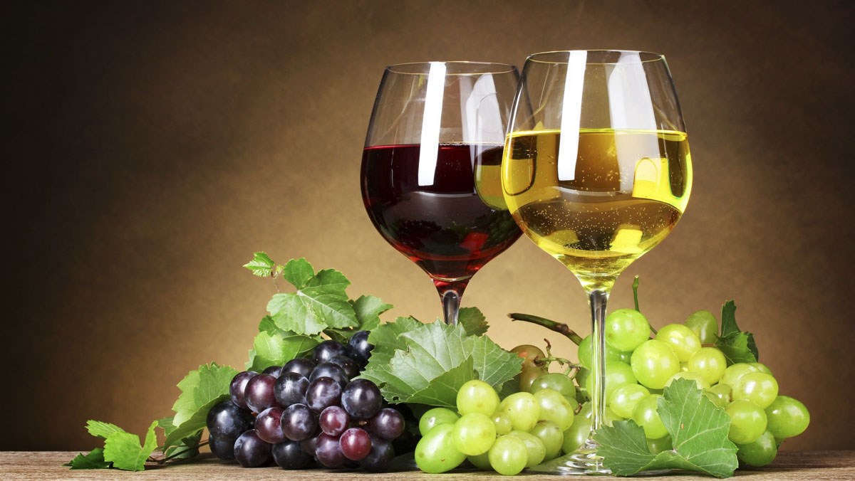 2 cách làm rượu nho thơm ngon, bổ dưỡng đơn giản ngay tại nhà